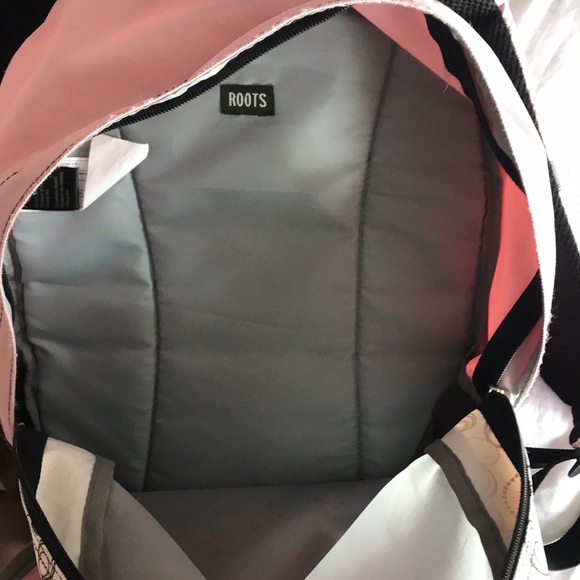 ROOTS Backpack - Picture 5 of 5